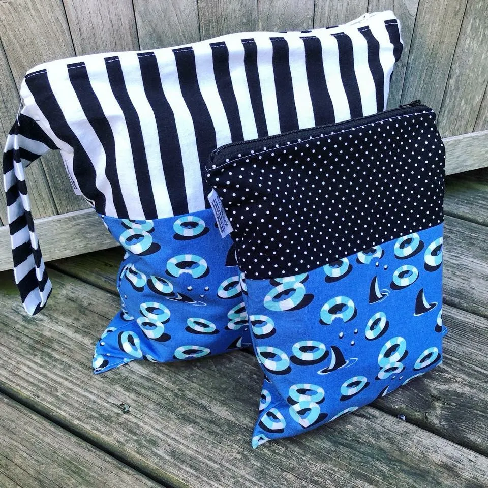 Medium Sized Wet Bag Stars on Navy
